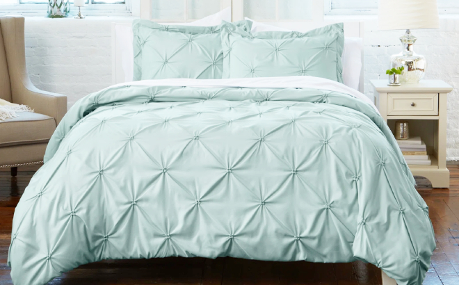 Duvet Cover Sets - Up to 80% Off!