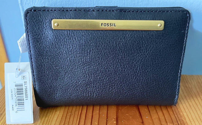 Fossil Leather Wallet $39.99