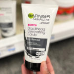 Garnier-SkinActive-Charcoal-Blackhead-Acne-Treatment-Scrub