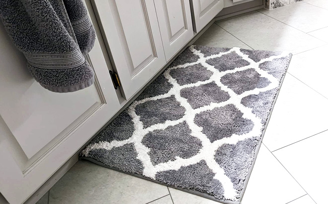 Bathroom Mat Only $5.99 at Amazon (Best Seller)
