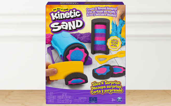 Kinetic Sand Playset $7.99