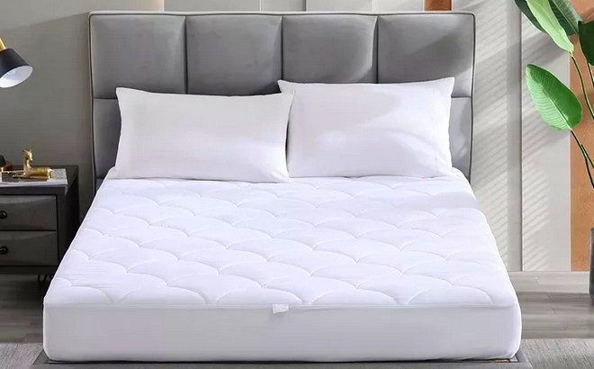 Royal Luxe Water resistant Mattress Pad