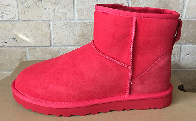UGG Mens Classic Mini Winter Red Boot on a Box