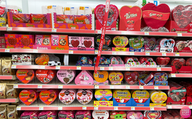 Walgreens-Valentines-Day-Candy-Overview