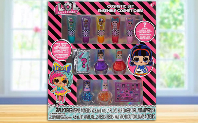 L.O.L. Surprise Makeup Set $9.99