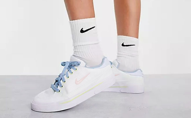 Nike Women's Sneakers $32