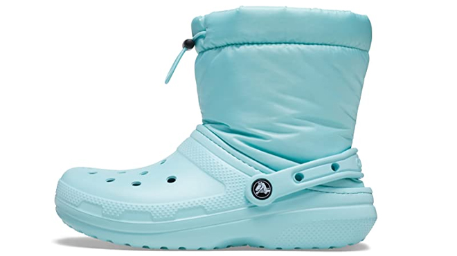 Crocs Classic Lined Neo Puff Boots in Pure Water Color