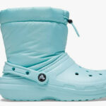 Crocs Classic Neo Puff Lined Boot in Pure Water Color