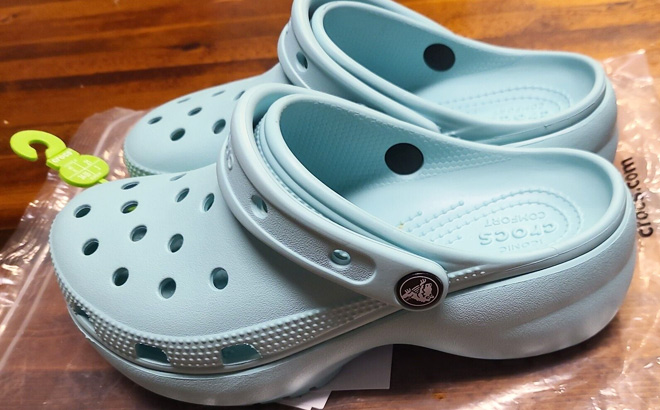 Crocs Classic Platform Clog