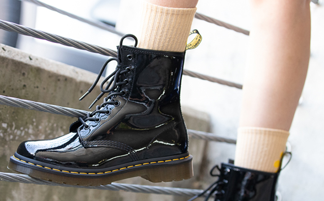 Dr Martens Womens Leather Boots Black