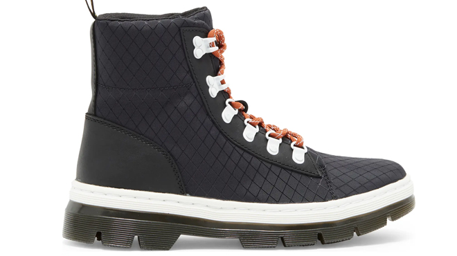 Dr Martens Combs Boots black in side view