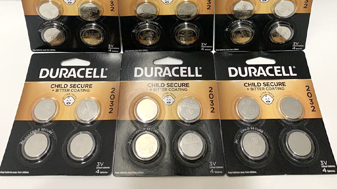 Duracell CR2032 3V Lithium Battery with Child Safety Features 4 Count