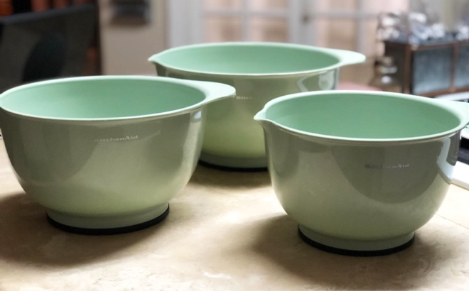 KitchenAid Classic Mixing Bowls Set of 3 in Pistachio Color
