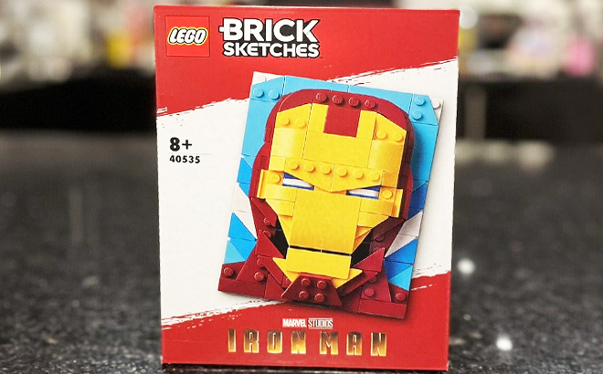 LEGO Brick Sketches Iron Man