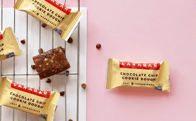Larabar Chocolate Chip Cookie Dough Mini Bars 20-Count Larabar Chocolate Chip Cookie Dough Mini Bars 20 Count