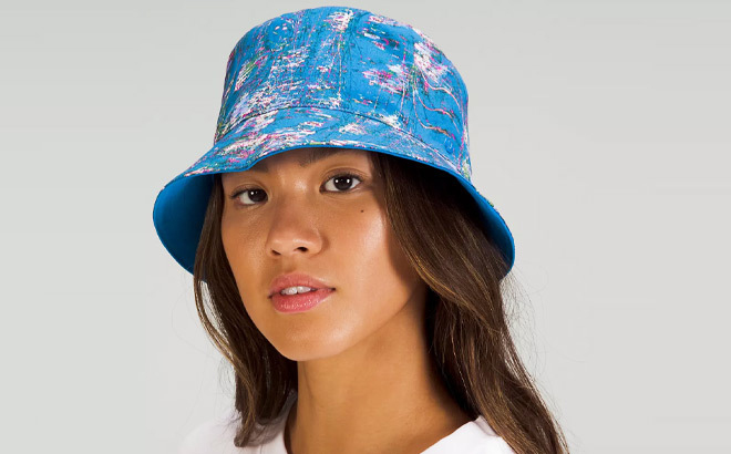 Lululemon Bucket Hat on a Model