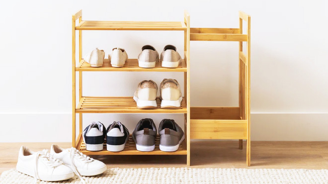 Natural Bamboo Shoe Rack with 5 Pairs of Shoes
