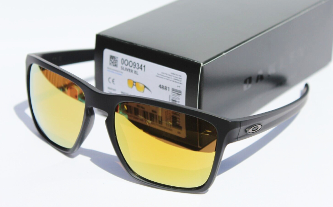 Oakley Mens Sliver XL Sunglasses with Box