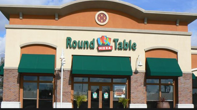 Round Table Pizza Storefront