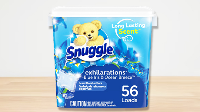 Snuggle Exhilarations In Wash Laundry Scent Booster Pacs in Blue Iris Ocean Breeze