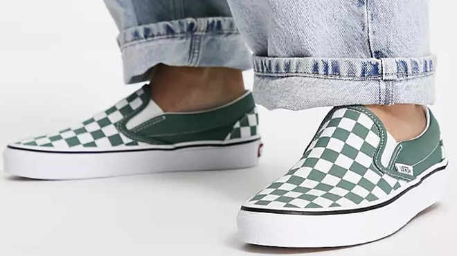 Vans Mens Classic Slip on Checkerboard Sneakers