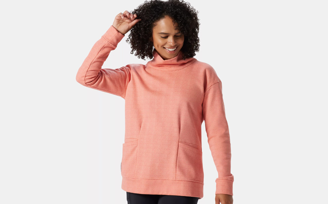 Womens Columbia Lodge Funnel Pullover