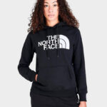 A Women Wearing The North Face Pullover Hoodie