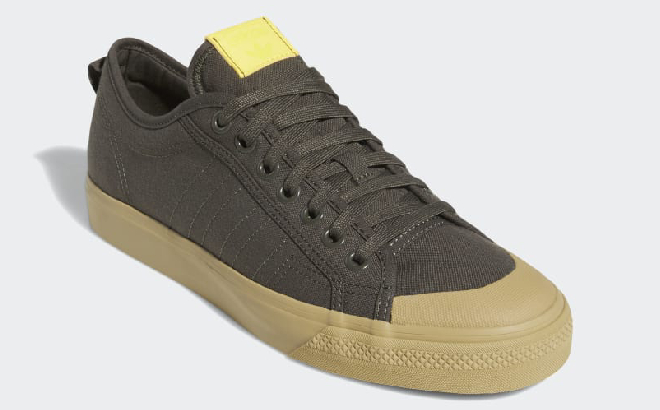 Adidas Mens Nizza Shoes in Gray Background