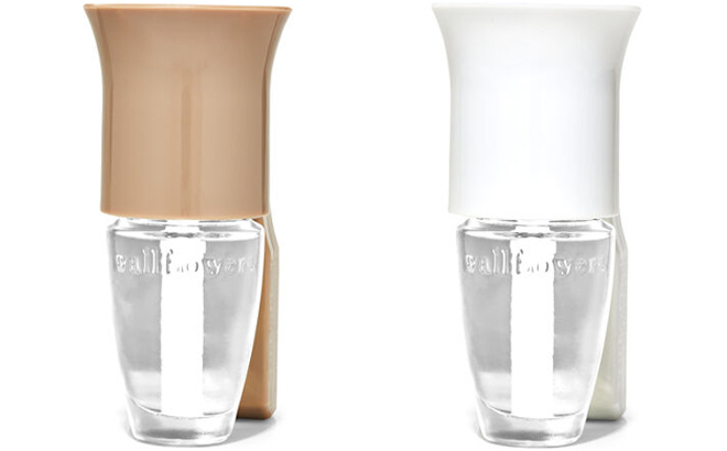Bath Body Works Taupe and White Flare Wallflower Plugs