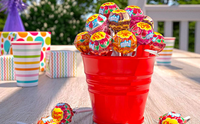 Chupa Chups Mini Lolipops in a Bucket