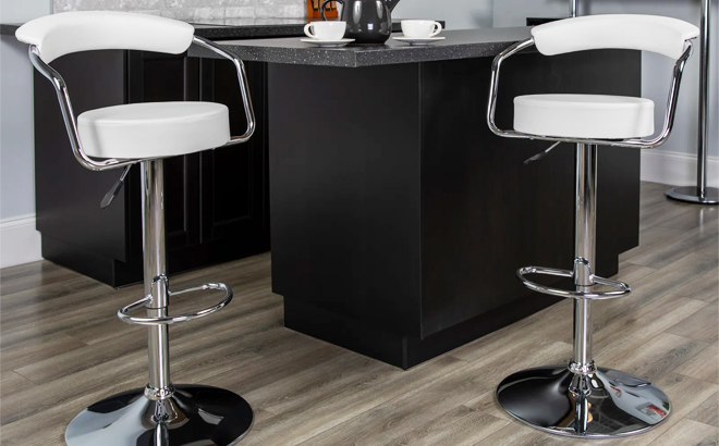 Contemporary Swivel Bar Stool Contemporary Swivel Bar Stool