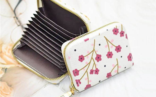 Floral Pattern Leather Small Wallet
