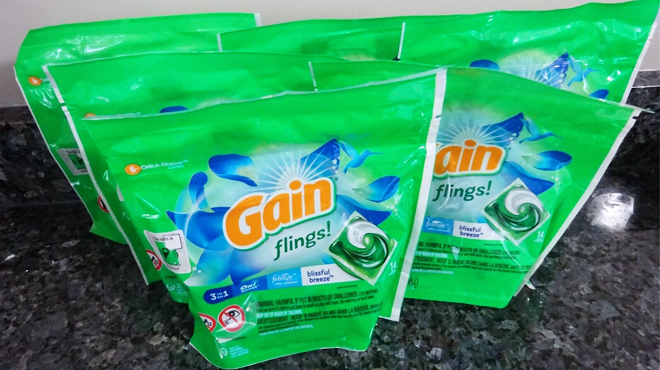 Gain Flings 3 in 1 Laundry Detergent Soap Pods Blissful Breeze