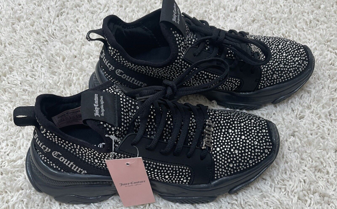 Juicy Couture Womens Adana Lace Up Sneakers On Floor