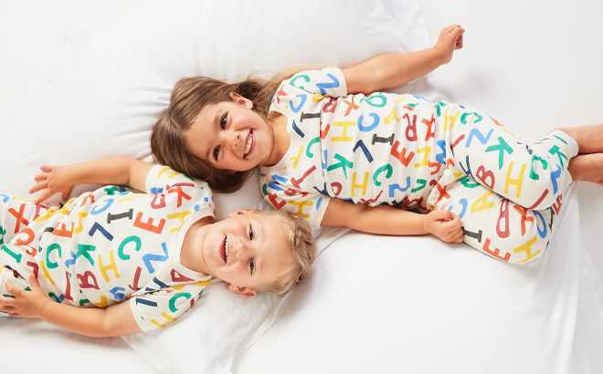 Kids in Old Navy Toddler Baby Printed Pajama Sets