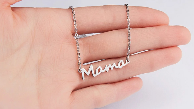 Mama Necklaces in Silver