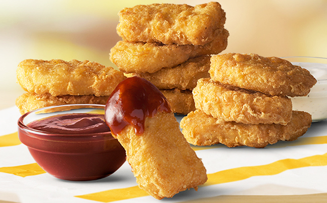 McDonalds 10 Piece Chicken McNuggets with Dips