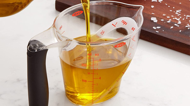 OXO Good Grips 1 Cup Angled Measuring Cup with Olive Oil