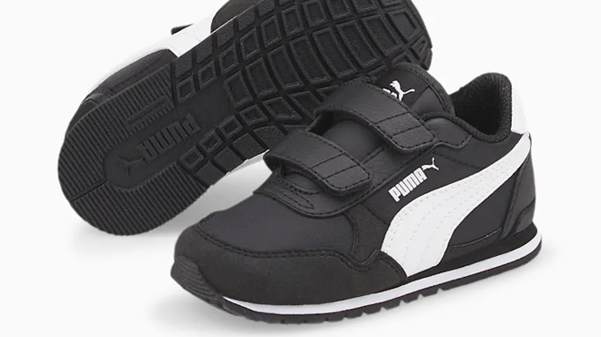 Pair of Puma Runner v3 Toddlers Shoes