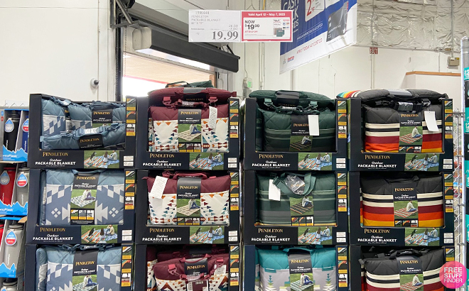 Pendleton Packable Blanket Overview at Costco