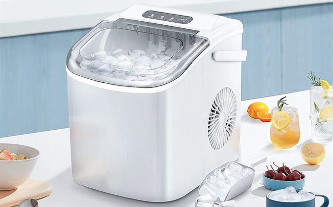 R W FLAME 26 Lb lb Daily Production Bullet Ice Countertop Ice Maker