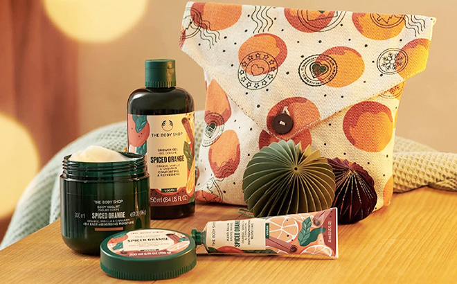 The Body Shop 3 Piece Gift Set 1