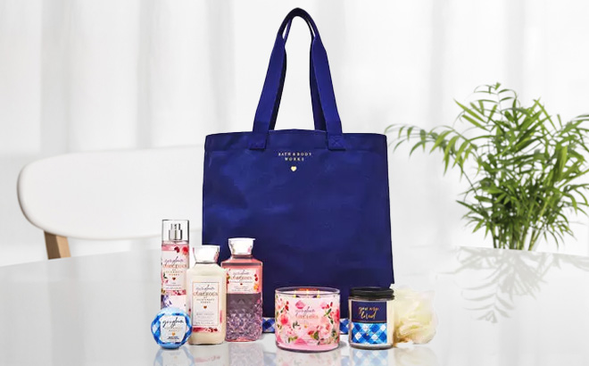 Bath Body Works Gingham Gift Bundle