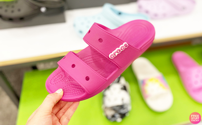 Crocs Classic Sandals in Fuchsia Fun Color