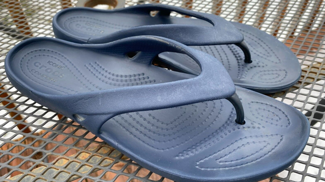 Crocs Womens Kadee II Flip Flops in Navy Color