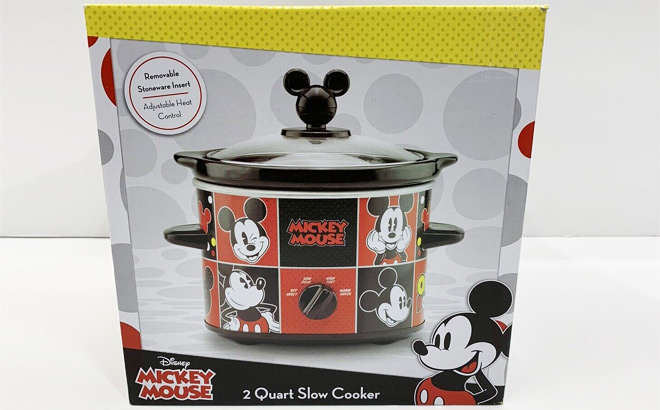 Disney Mickey Mouse 2 Quart Slow Cooker 1
