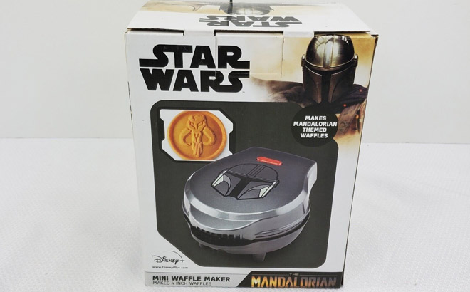 Disney Star Wars Mandalorian Mini Waffle Maker 1