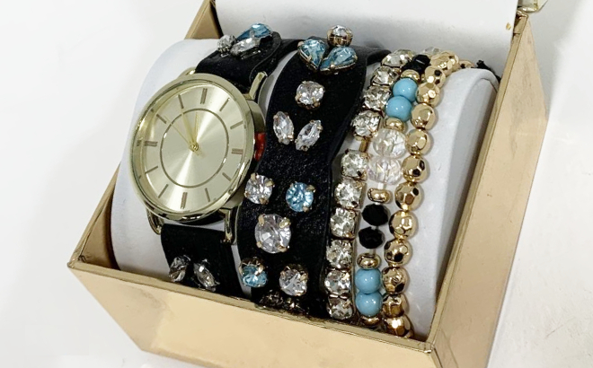 Jessica Carlyle Womens Jeweled Strap Watch Bracelets Set