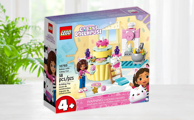LEGO Gabbys Dollhouse Bakey with Cakey Fun Set on a Table