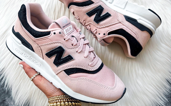 New Balance 997H Womens Shoes